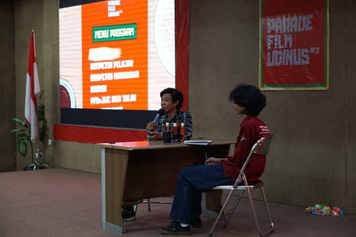 Diskusi Bersama Fajar Bobby